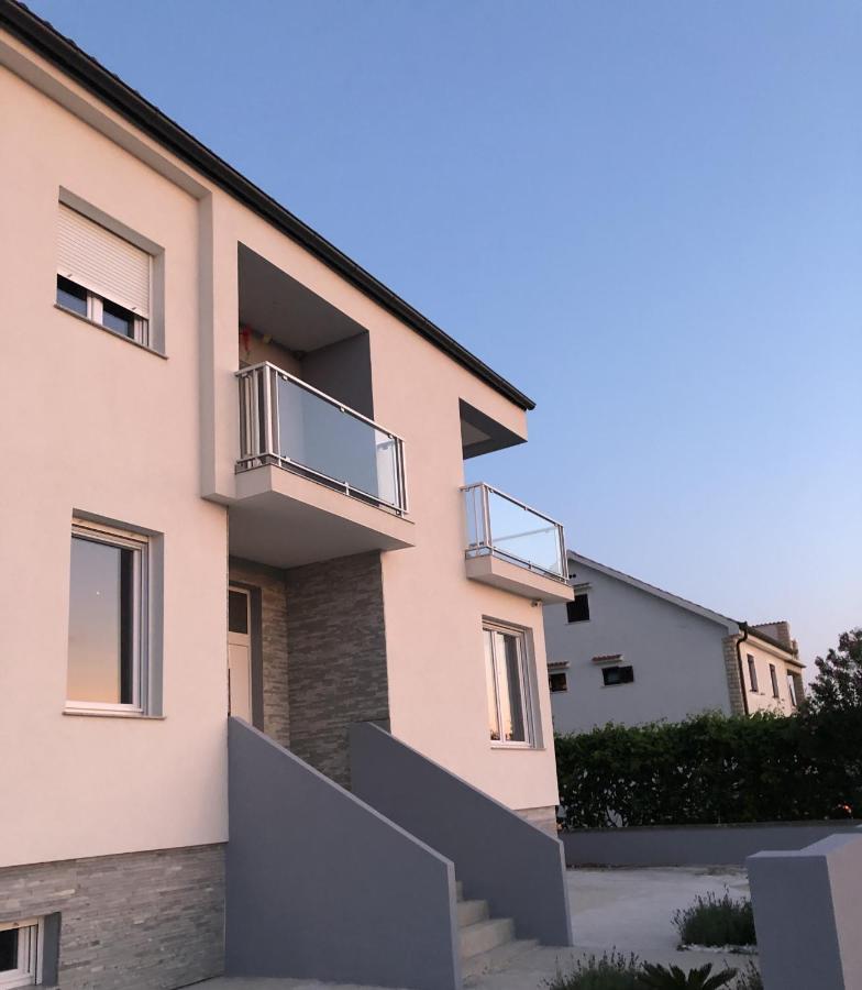 Apartments Villa Prima Privlaka  Eksteriør billede