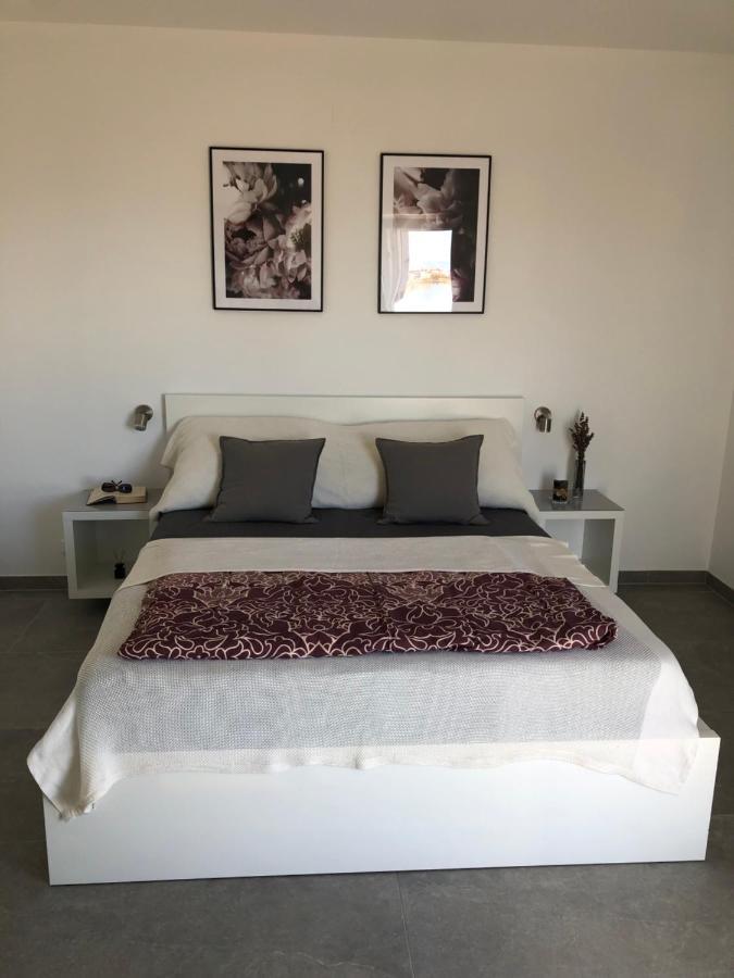 Apartments Villa Prima Privlaka  Eksteriør billede