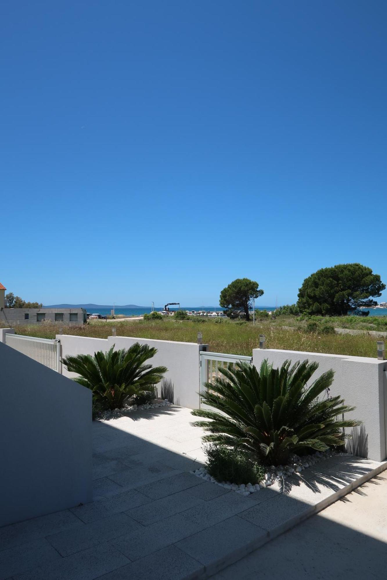 Apartments Villa Prima Privlaka  Eksteriør billede